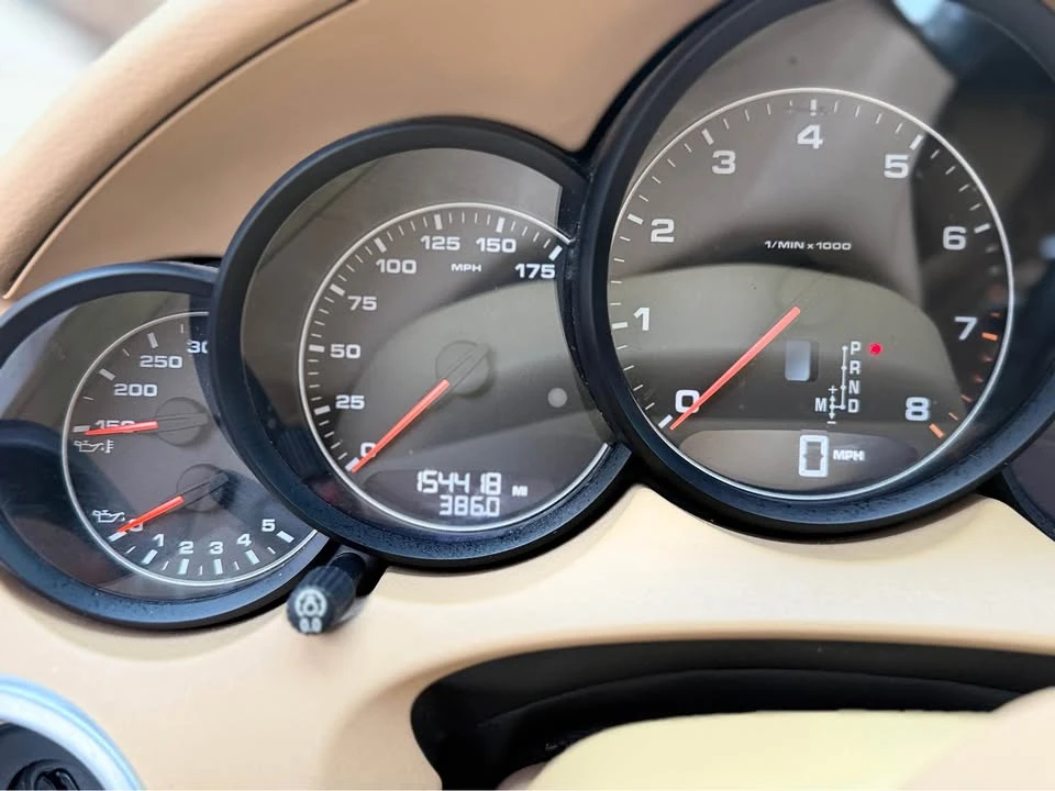 2014 Porsche 958 Cayenne - Image 16 of 18