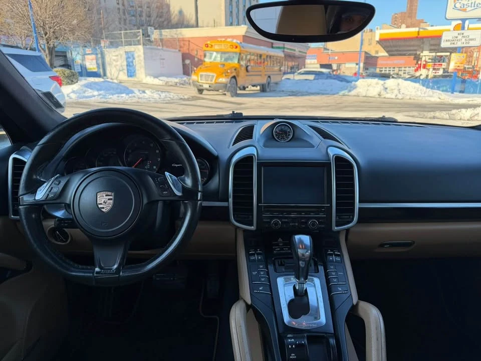 2014 Porsche 958 Cayenne - Image 7 of 10