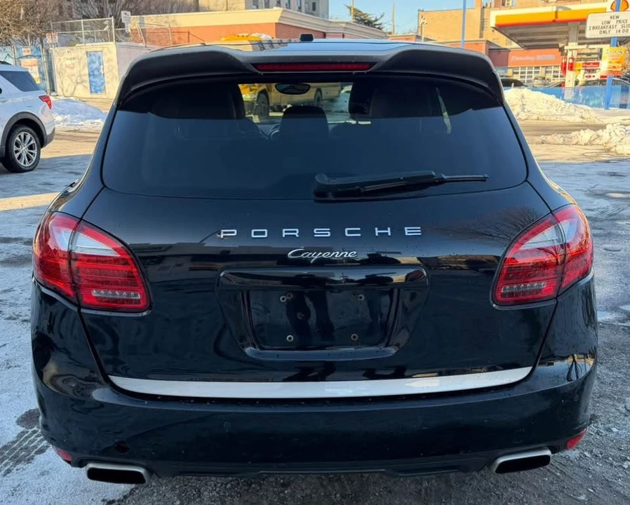 2014 Porsche 958 Cayenne - Image 6 of 10