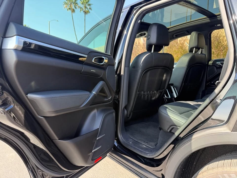 2014 Porsche 958 Cayenne - Image 17 of 20