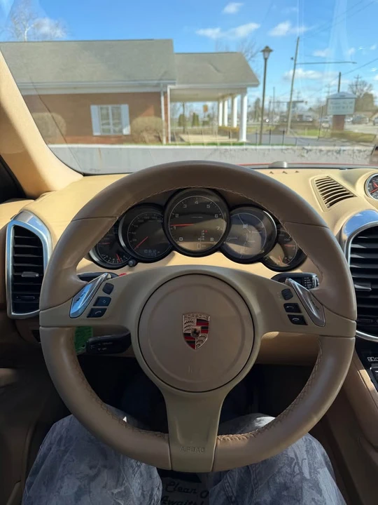 2014 Porsche 958 Cayenne - Image 7 of 16