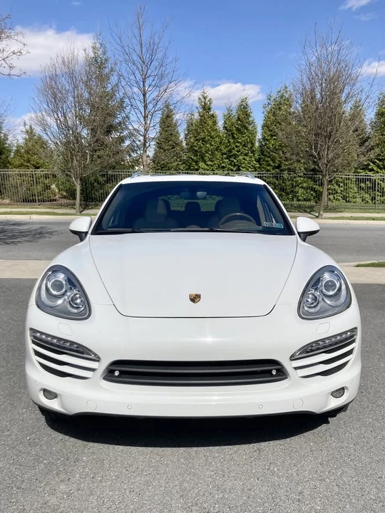 2014 Porsche 958 Cayenne - Image 4 of 17
