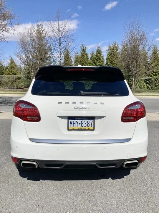 2014 Porsche 958 Cayenne - Image 5 of 17