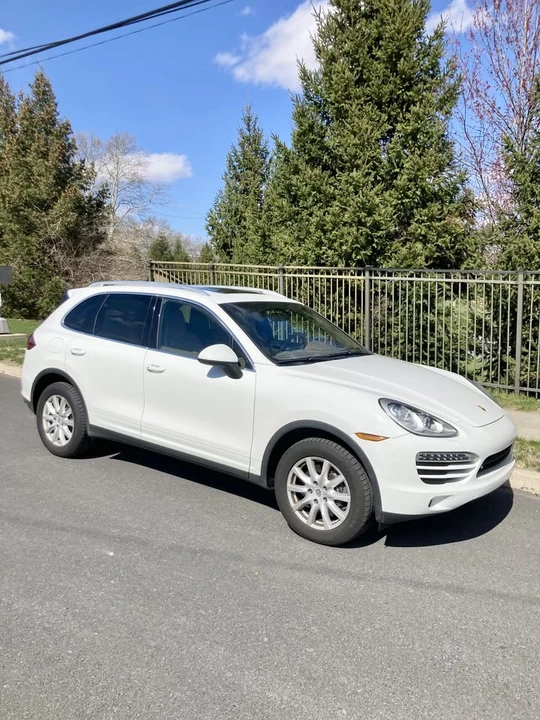 2014 Porsche 958 Cayenne - Image 3 of 17