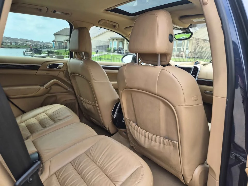 2014 Porsche 958 Cayenne - Image 12 of 19