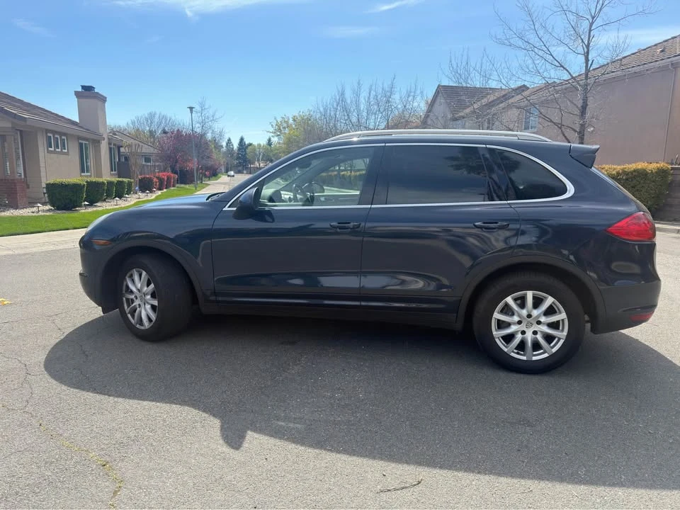 2014 Porsche 958 Cayenne - Image 4 of 17