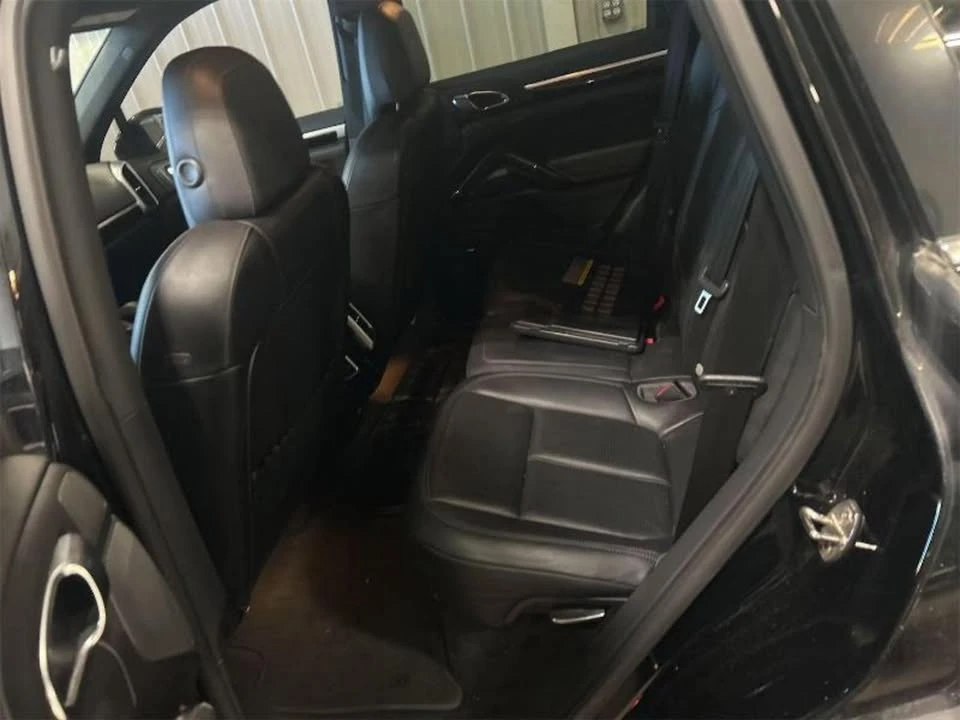 2014 Porsche 958 Cayenne - Image 8 of 10