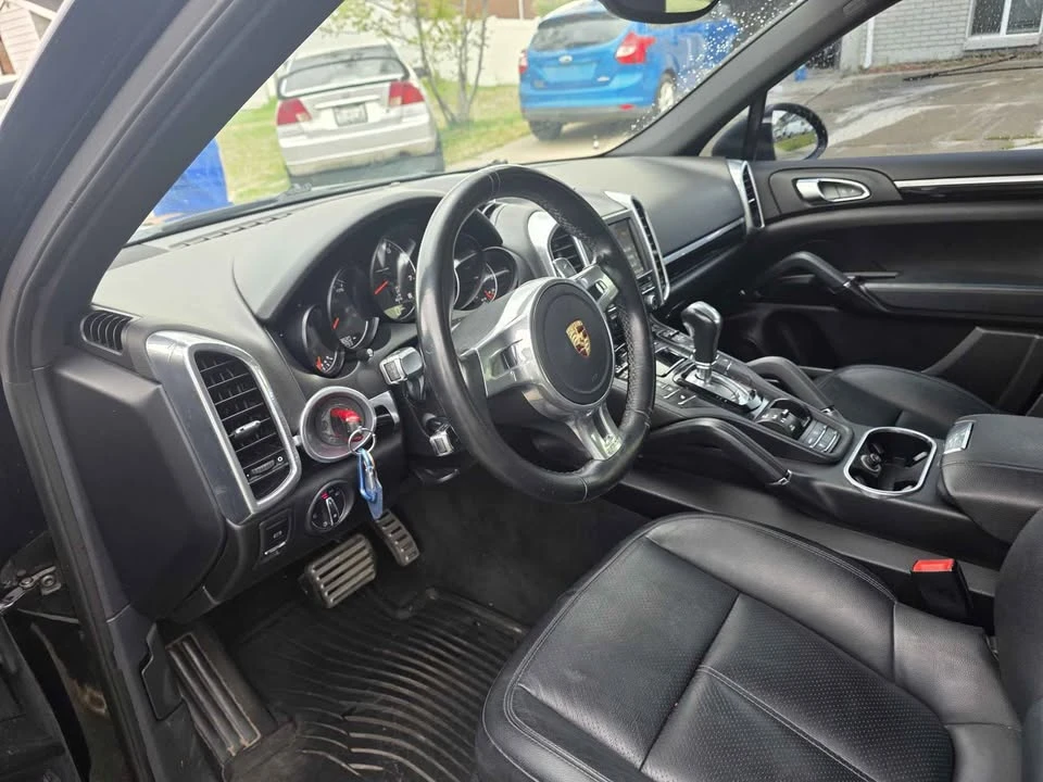 2014 Porsche 958 Cayenne - Image 10 of 10