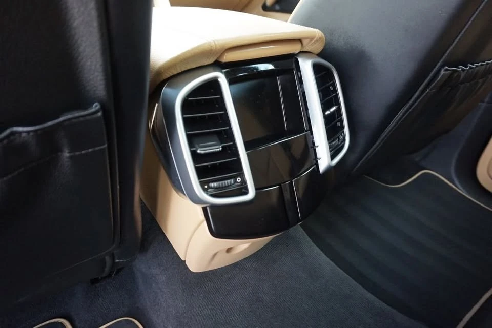 2014 Porsche 958 Cayenne - Image 19 of 20