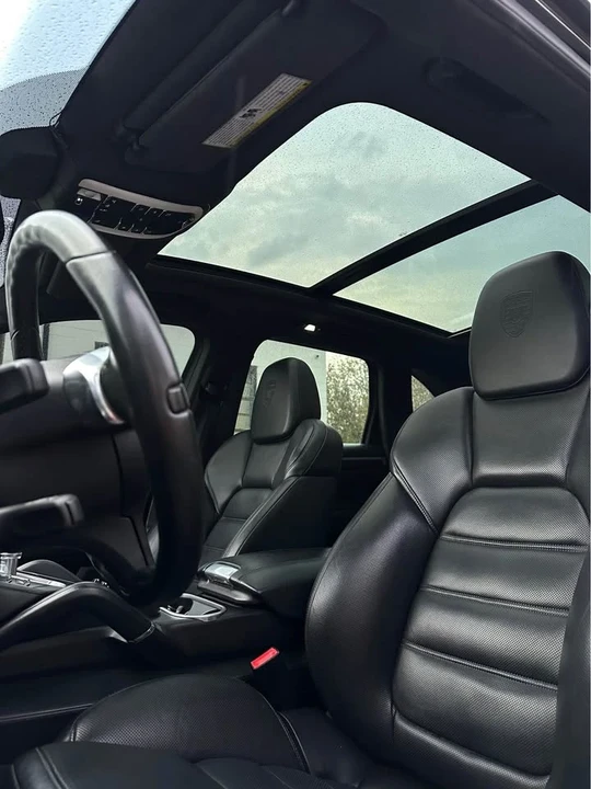 2014 Porsche 958 Cayenne Turbo - Image 11 of 19