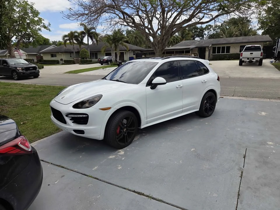 2014 Porsche 958 Cayenne Turbo S - Image 15 of 19