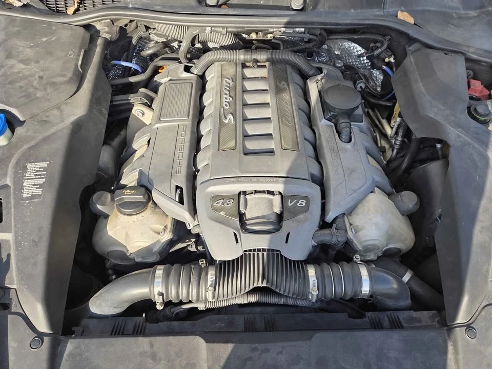 2014 Porsche 958 Cayenne Turbo S - Image 16 of 19