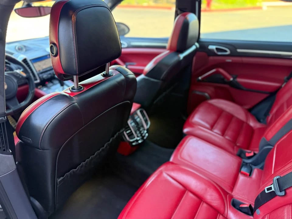 2014 Porsche 958 Cayenne Turbo S - Image 12 of 20