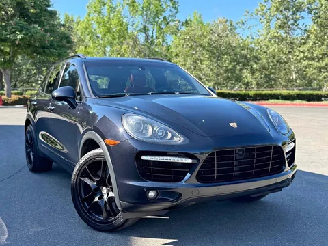 2014 Porsche Cayenne Turbo S