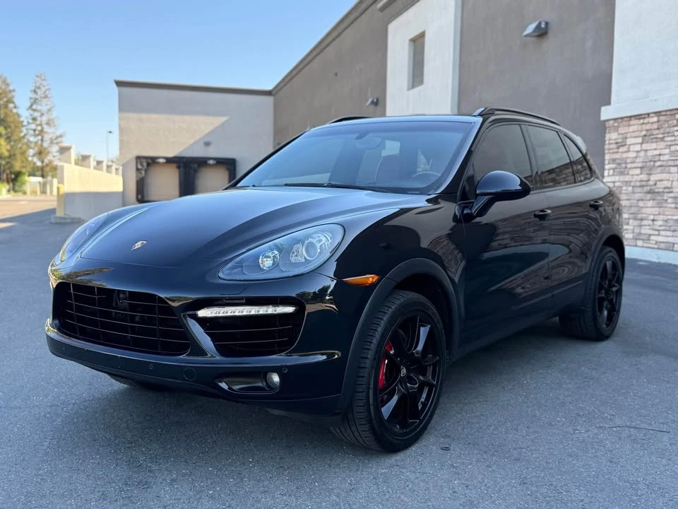 2014 Porsche 958 Cayenne Turbo S - Image 2 of 20