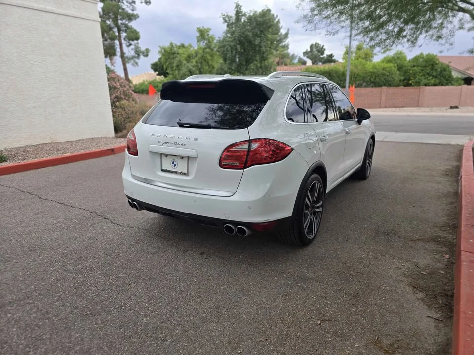 2014 Porsche 958 Cayenne Turbo - Image 4 of 14