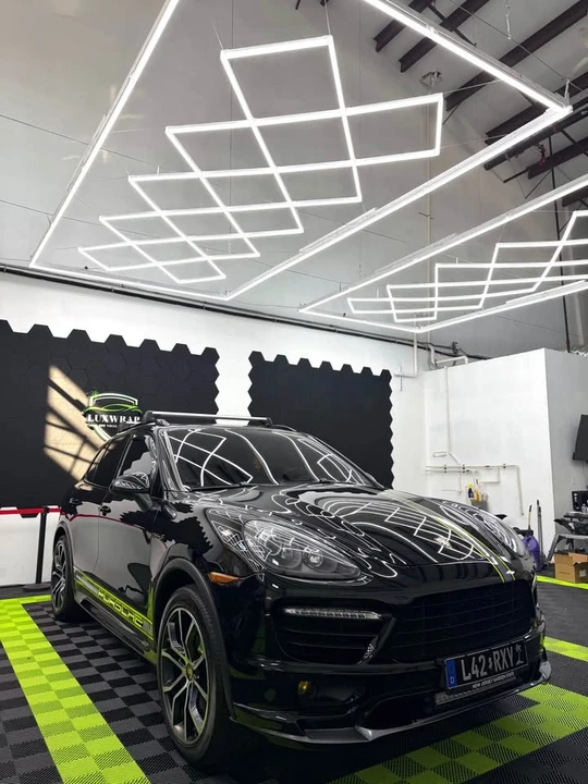 2014 Porsche 958 Cayenne Turbo - Image 2 of 12