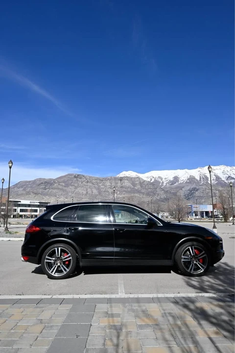 2014 Porsche 958 Cayenne Turbo - Image 3 of 17