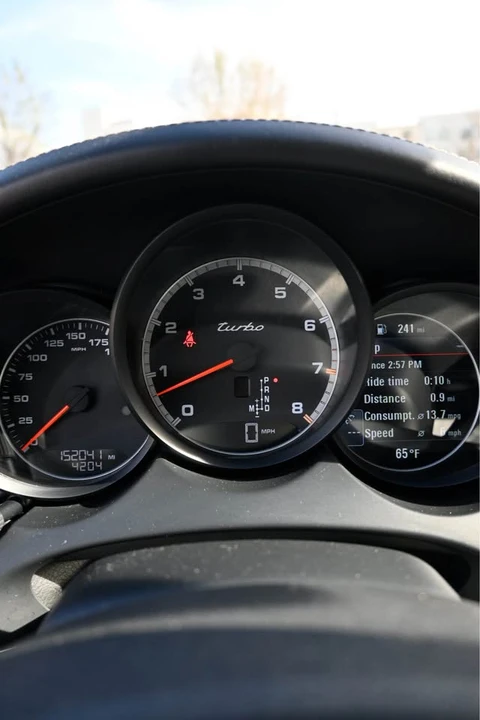2014 Porsche 958 Cayenne Turbo - Image 8 of 17