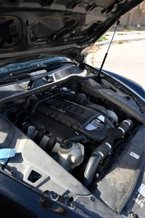 2014 Porsche 958 Cayenne Turbo - Image 17 of 17