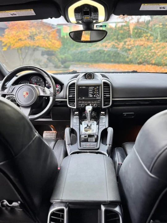 2014 Porsche 958 Cayenne - Image 6 of 13