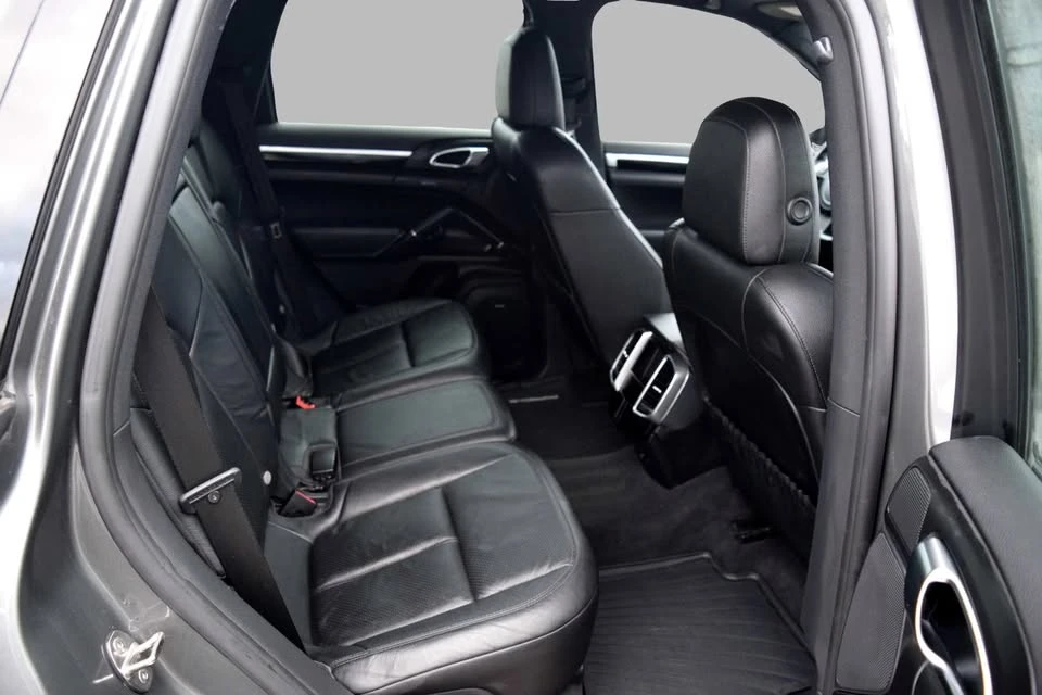 2014 Porsche 958 Cayenne - Image 17 of 19