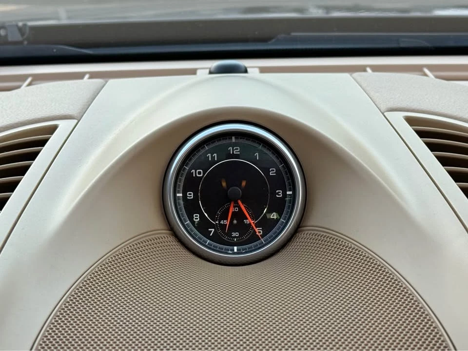 2014 Porsche 958 Cayenne - Image 12 of 18