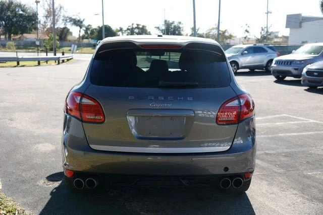 2014 Porsche 958 Cayenne - Image 5 of 20