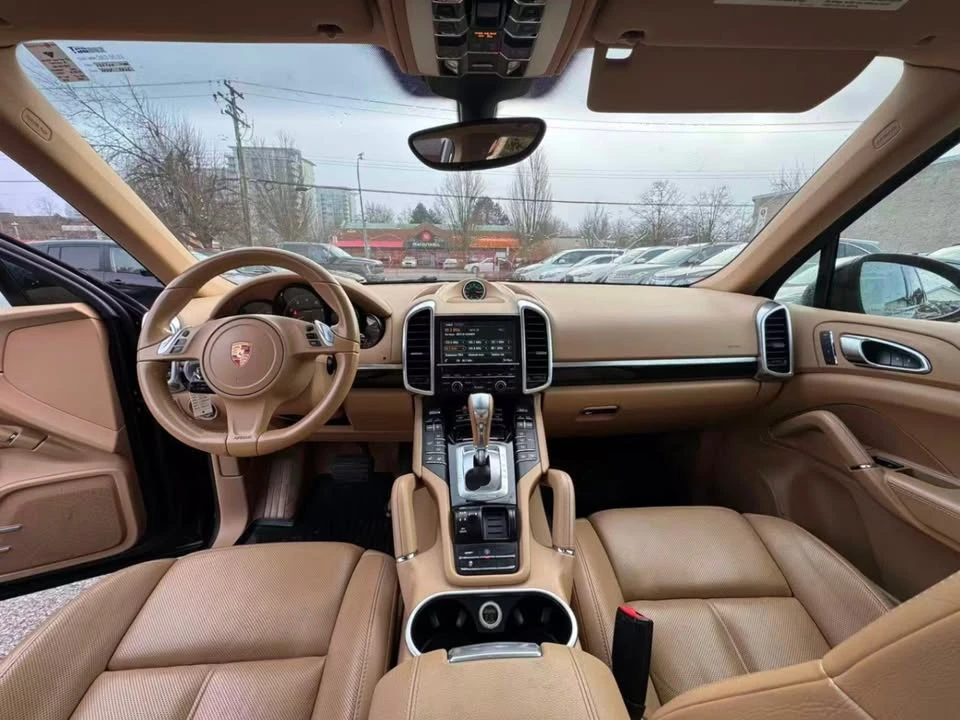 2014 Porsche 958 Cayenne - Image 7 of 9