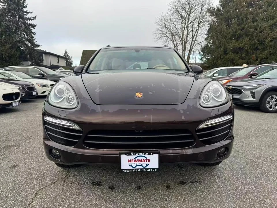 2014 Porsche 958 Cayenne - Image 2 of 9