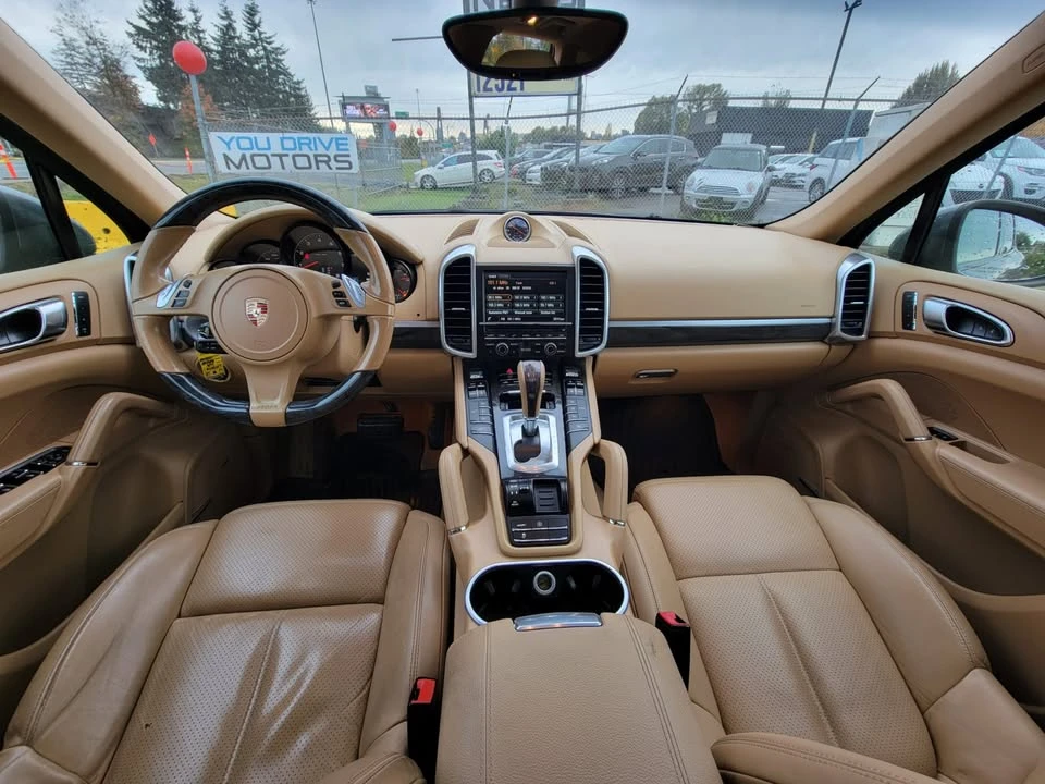 2014 Porsche 958 Cayenne - Image 8 of 14