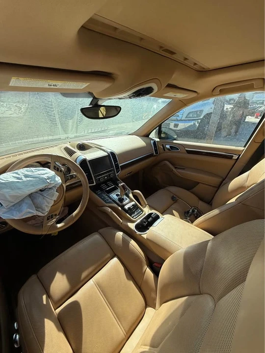 2014 Porsche 958 Cayenne - Image 9 of 10