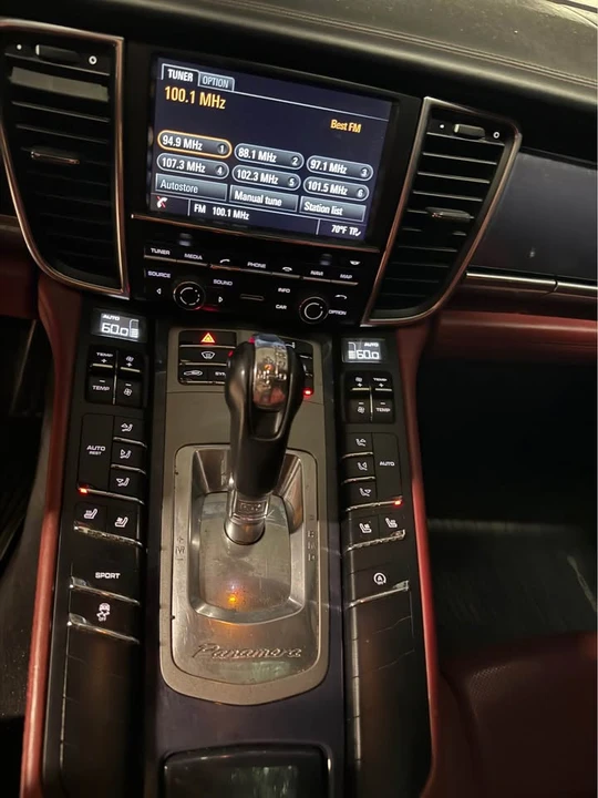 2014 Porsche 958 Cayenne GTS - Image 9 of 10