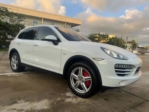 2014 Porsche 958 Cayenne Diesel - Image 6 of 12