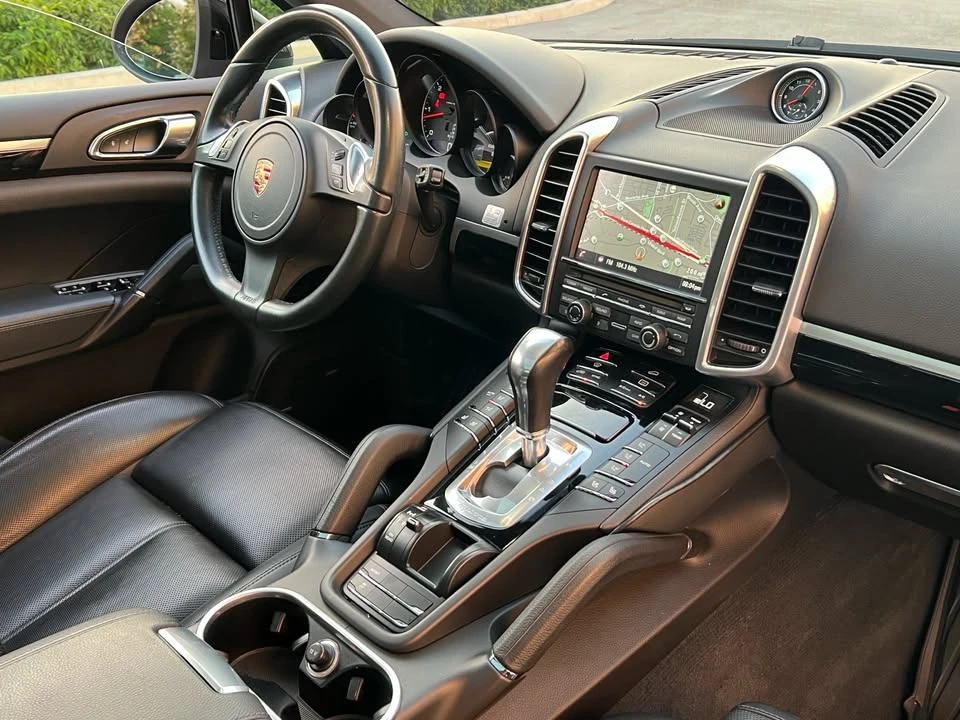 2014 Porsche 958 Cayenne Diesel - Image 9 of 20