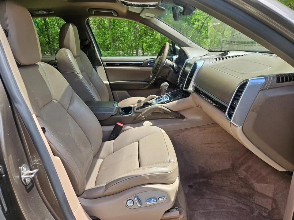 2014 Porsche 958 Cayenne Diesel - Image 10 of 13