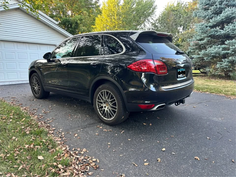 2014 Porsche 958 Cayenne Diesel - Image 4 of 8