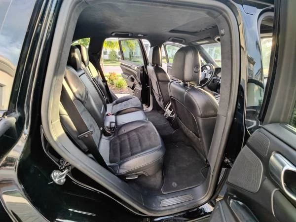2014 Porsche 958 Cayenne GTS - Image 8 of 12