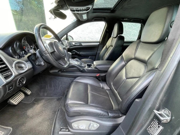 2014 Porsche 958 Cayenne GTS - Image 11 of 12