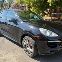 2014 Porsche 958 Cayenne GTS - Image 2 of 10