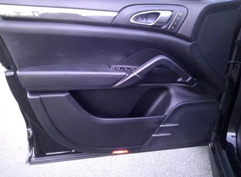 2014 Porsche 958 Cayenne GTS - Image 18 of 19