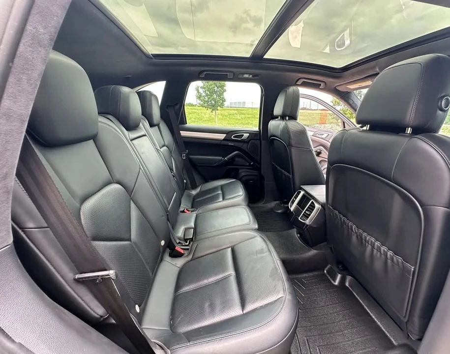 2014 Porsche 958 Cayenne GTS - Image 14 of 20