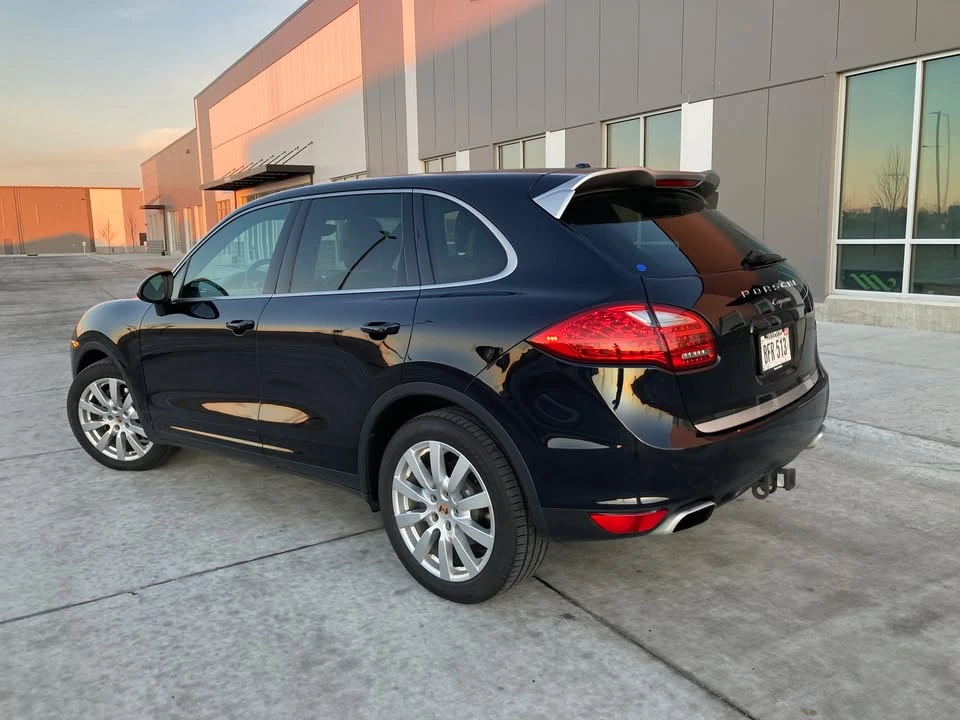 2014 Porsche 958 Cayenne - Image 2 of 19