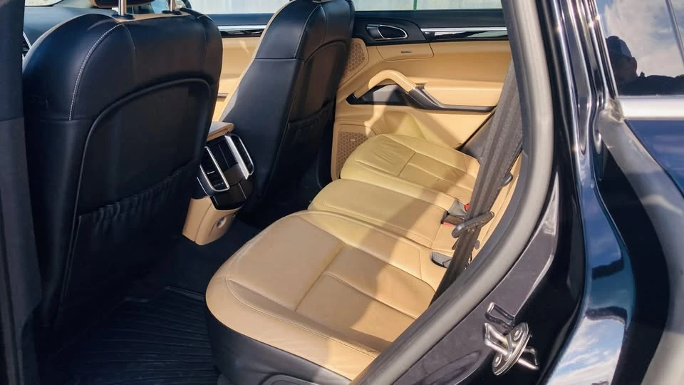 2014 Porsche 958 Cayenne - Image 12 of 19