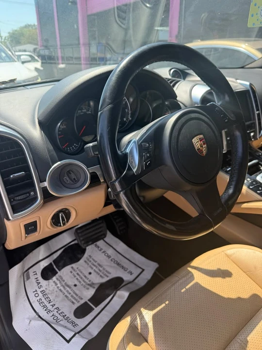 2014 Porsche 958 Cayenne - Image 11 of 17