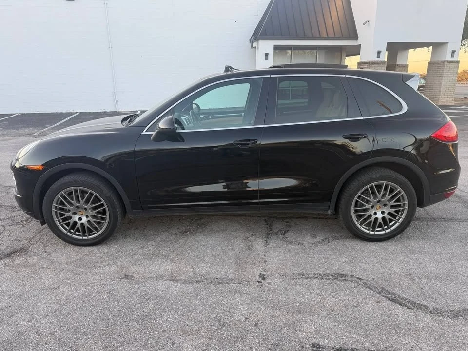 2014 Porsche 958 Cayenne - Image 4 of 10
