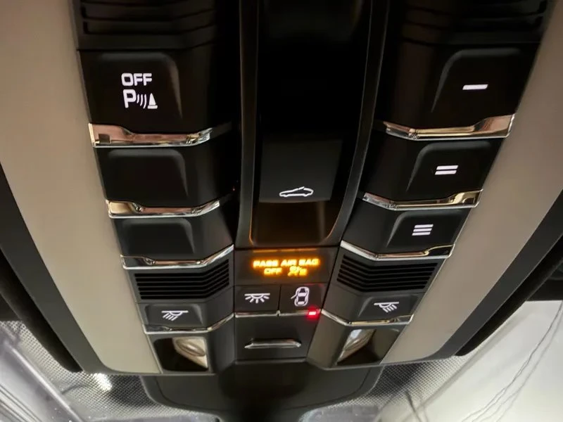 2014 Porsche 958 Cayenne Diesel - Image 13 of 18