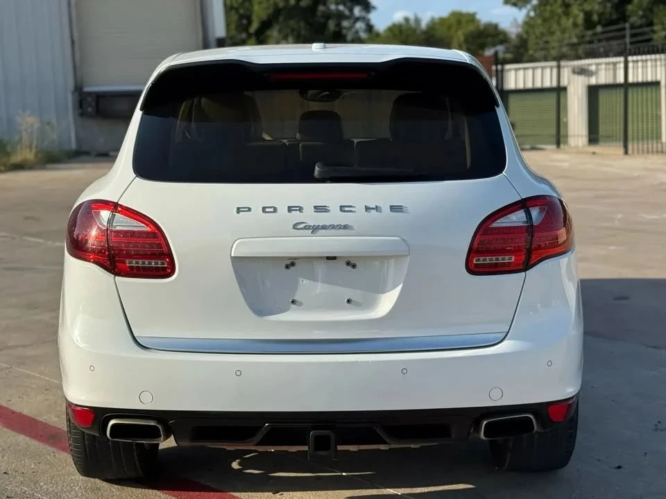 2014 Porsche 958 Cayenne - Image 11 of 15