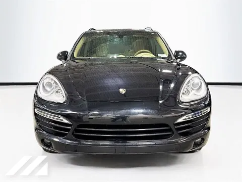 2014 Porsche Cayenne Platinum Edition
