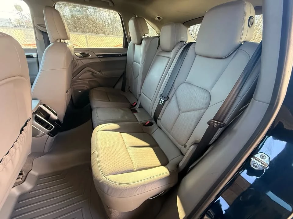2014 Porsche 958 Cayenne S - Image 12 of 18